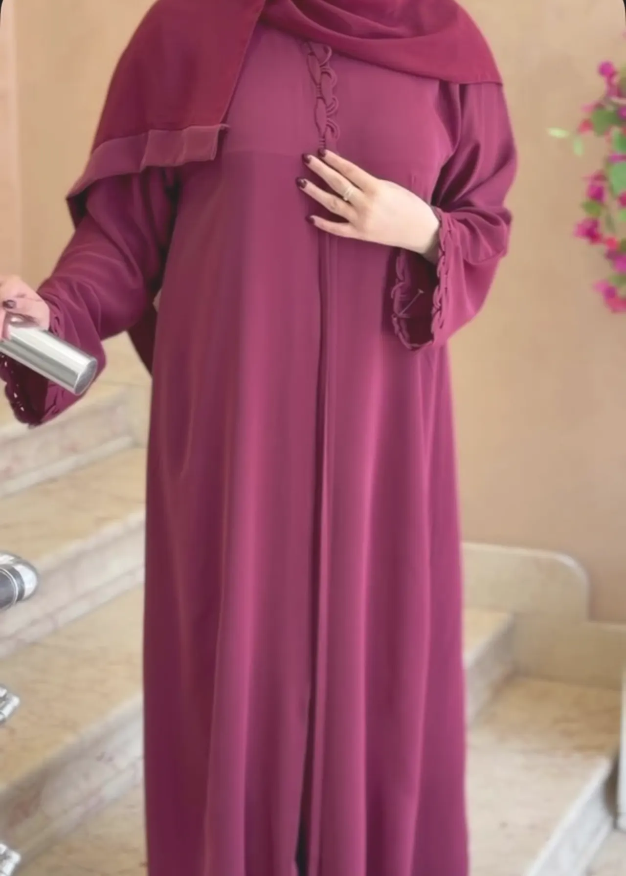 عباية عنابي سادة